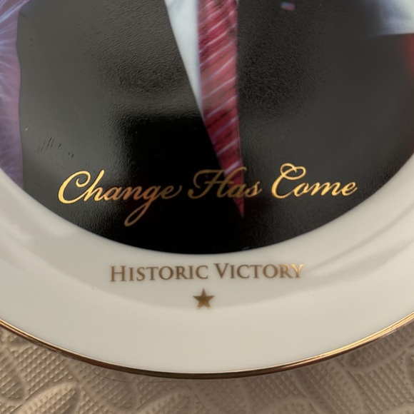 The American Historic Society President-Elect Barack Obama Collector Plate - Picture 2 of 5